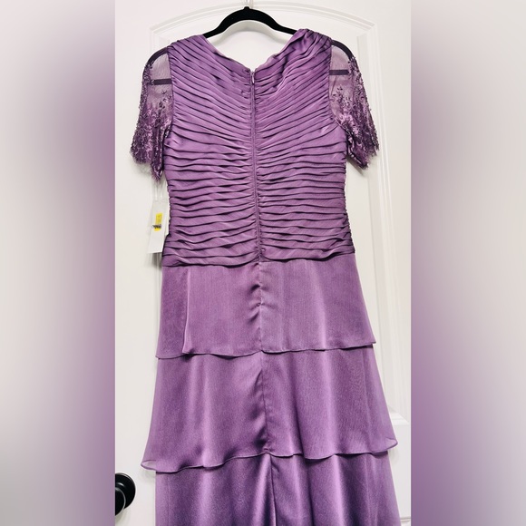 Purple dress size 6 - Picture 7 of 9